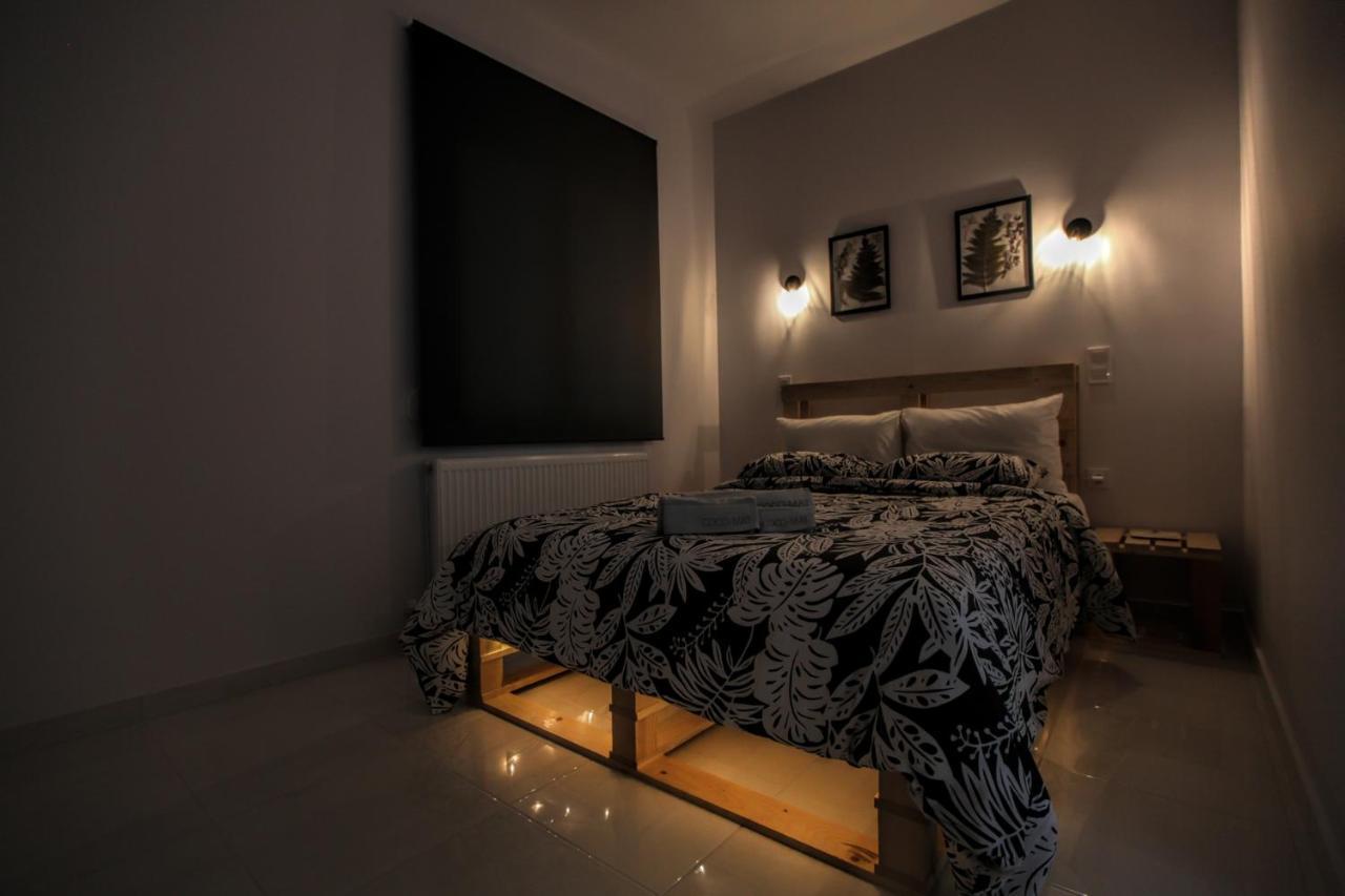 Terra Di Meteora Suites #3 กาลัมปากา ภายนอก รูปภาพ
